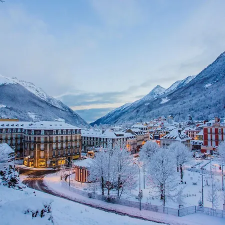 Apartment Le Jardin Privatif De Pauze Cauterets Wifi Et Parking Gratuits Vue Panoramique