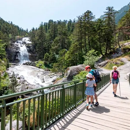 Apartment Le Jardin Privatif De Pauze Cauterets Wifi Et Parking Gratuits Vue Panoramique Cauterets
