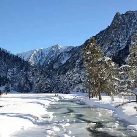 Le Jardin Privatif De Pauze Cauterets Wifi Et Parking Gratuits Vue Panoramique Apartment