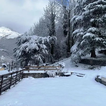 Le Jardin Privatif De Pauze Cauterets Wifi Et Parking Gratuits Vue Panoramique Apartment Cauterets
