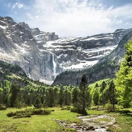 Le Jardin Privatif De Pauze Cauterets Wifi Et Parking Gratuits Vue Panoramique *