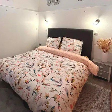 Daire Le Jardin Privatif De Pauze Wifi Et Parking Gratuits Vue Panoramique *