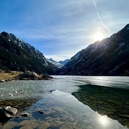 Daire Le Jardin Privatif De Pauze Wifi Et Parking Gratuits Vue Panoramique Cauterets